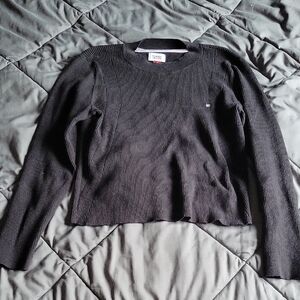 Tommy Hilfiger Women's Black Crew Neck Sweater